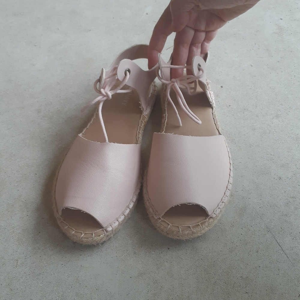 Old navy pink open toed sandals